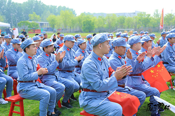 紅色運(yùn)動(dòng)會(huì)開幕式戰(zhàn)隊(duì)建設(shè)+戰(zhàn)隊(duì)展示